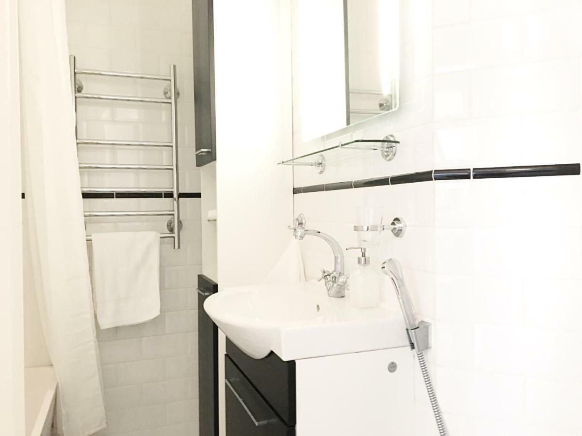 Magnificent Sea View! Luminous 1 Bedroom For Max 4 Helsinki Esterno foto